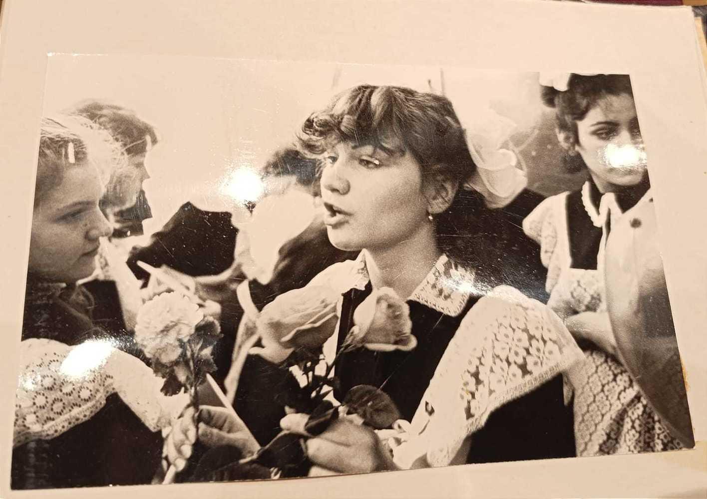 Фото Вспоминаем 1 сентября в 80-90-х: опубликовано 20 кадров Дня знаний из прошлого 11 - Сиб.ФМ Фото Вспоминаем 1 сентября в 80-90-х: опубликовано 20 кадров Дня знаний из прошлого 11
